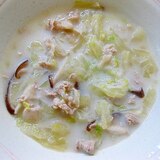 白菜と豚肉のスープ